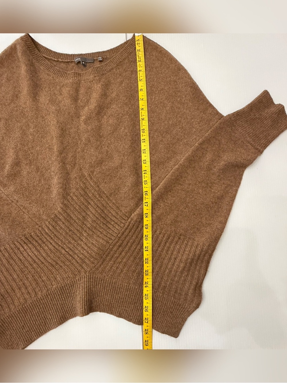 Vince Dolman Sleeve Slouchy Sweater Brown Yak Wool Size Medium - Picture 13 of 13